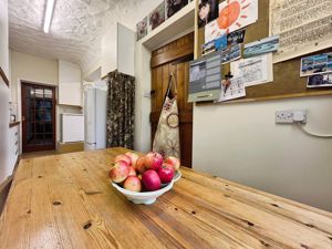 Photo 26- click for photo gallery